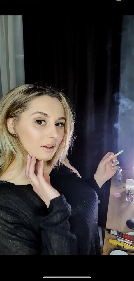 schwangere milf onlyfans erwachsene nackt bild