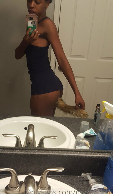 xsexy sadiex model fotos