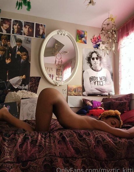 xsexy sadiex nackt sex bild