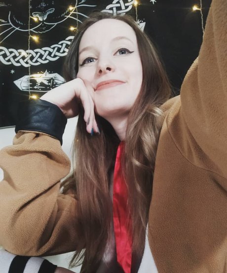 enge onlyfans kunst top bild