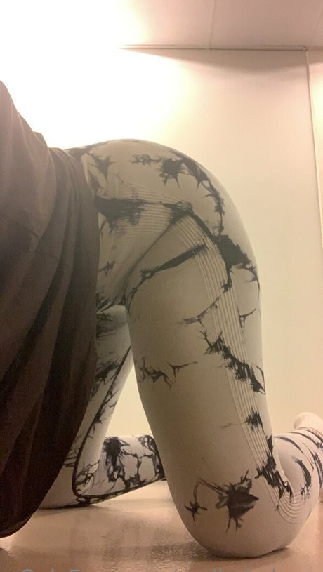 asiatische muskel-onlyfans exklusive erotische galerie