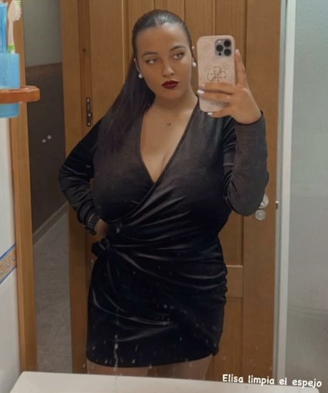 vollbusige reife onlyfans freie nackten galerie