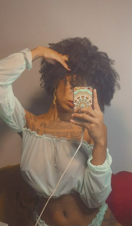 Molive kostenlose erotische bilder