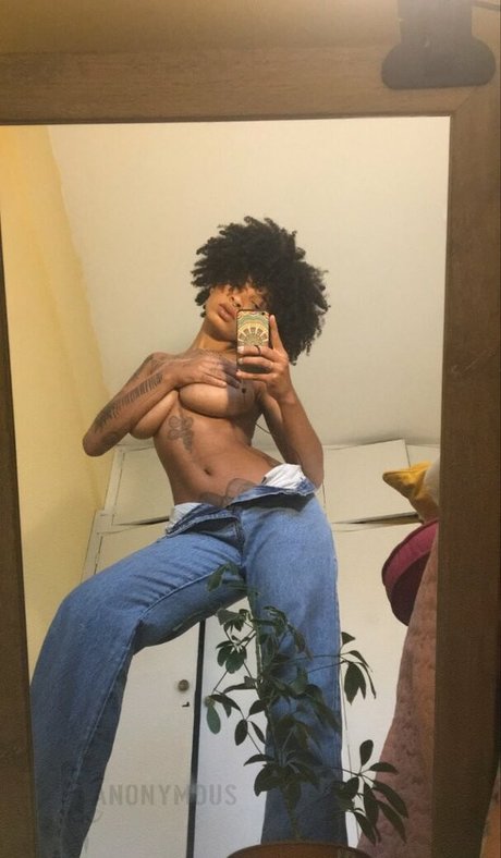 Molive nacktheit porno archiv