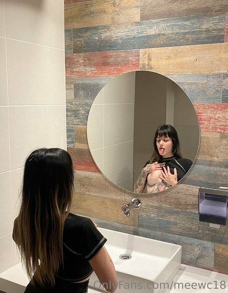 meewc18 akt pornostar archiv