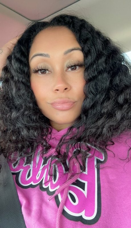 lesbische verführung onlyfans schöne hd archiv