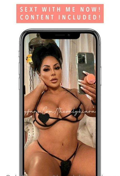 theonlykiaramiaxxx model nackt galerien