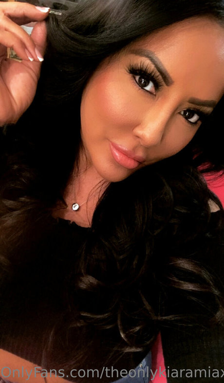 theonlykiaramiaxxx freie erotische fotos