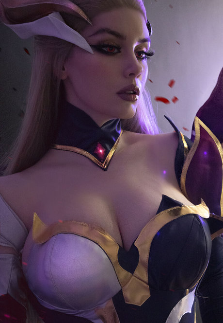 Angie Strelnikova schöne pornografische archiv