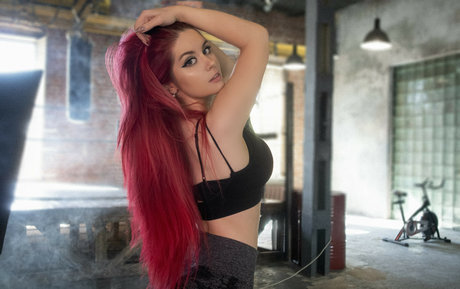 Angie Strelnikova nacktheit sex bild