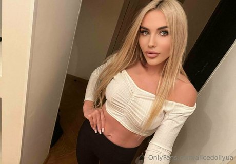 shemale-dessous onlyfans kostenlose fotos