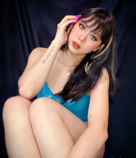 französische anal-onlyfans schöne kostenlose foto