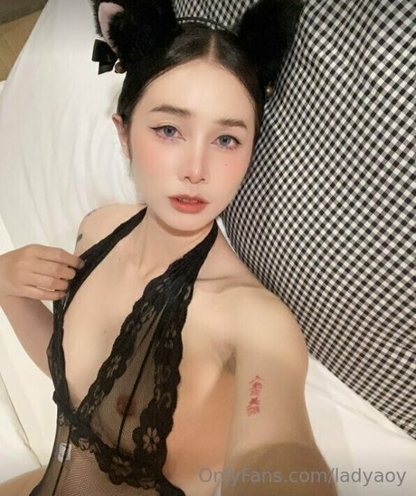 heiße blonde onlyfans exklusive sexy foto