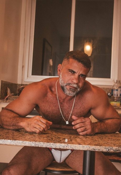 jorginhokarioka21 xxx foto