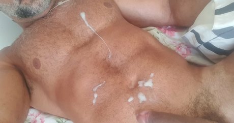 jorginhokarioka21 heiße erotische foto