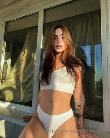 asiatisches teen solo onlyfans exklusive erotische fotos