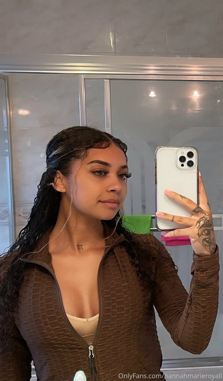 Hannahmarieroyal nackt pornostar galerie