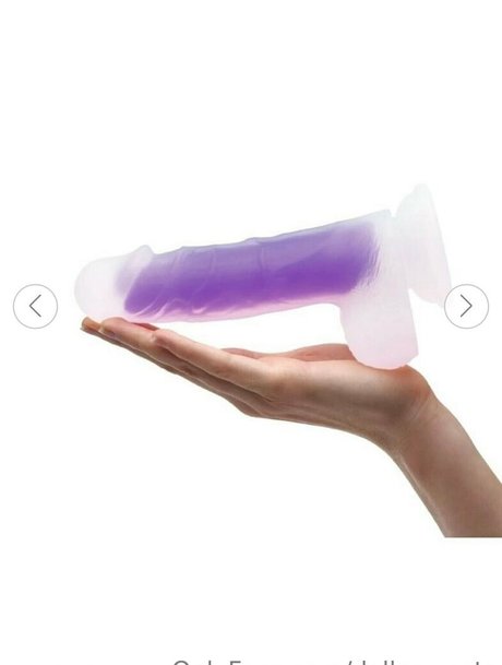 dellasweets exklusive pornografische foto