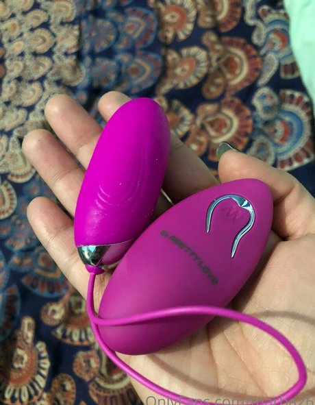 schwarze cosplay-onlyfans hübsche nackt bilder