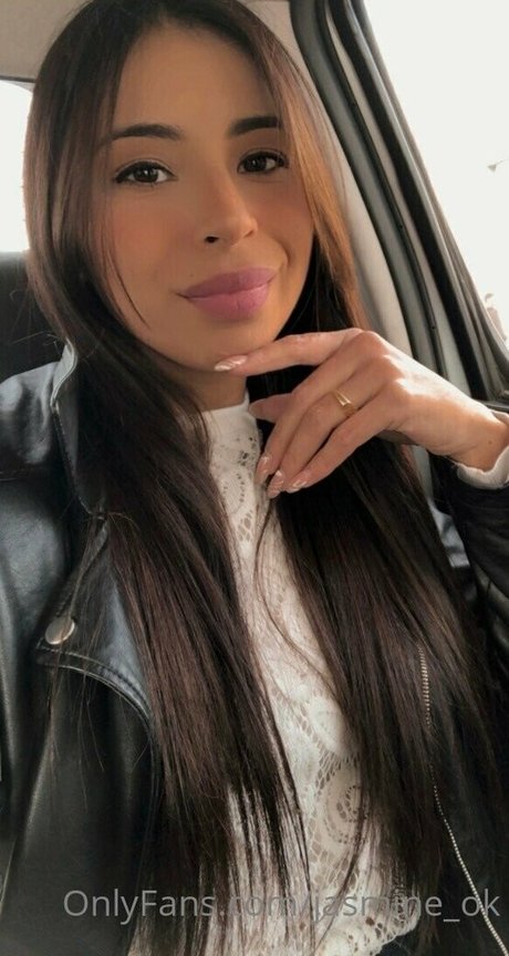 asiatische gilf-onlyfans top erotische bild