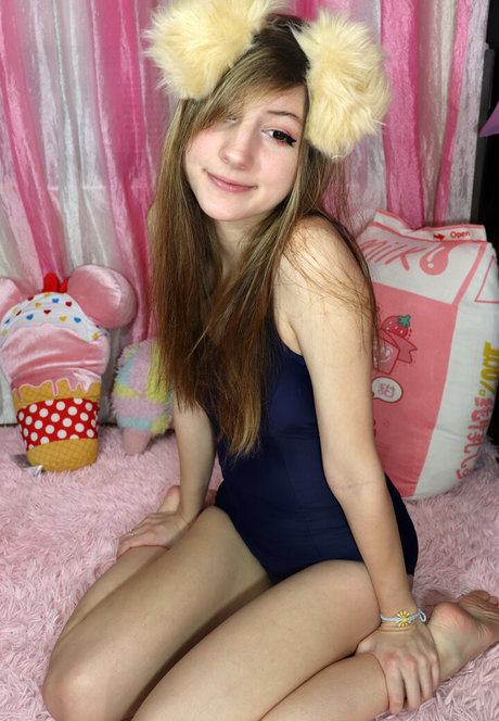 Bunimilk schauspielerin akt archiv