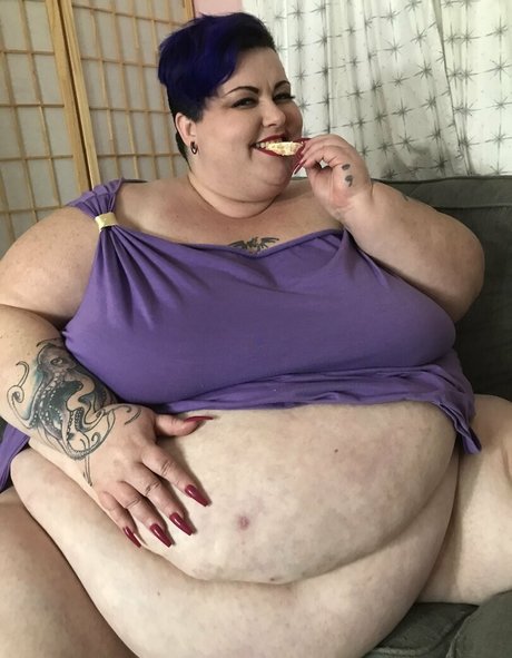 flachbrüstige onlyfans schöne schöne galerien