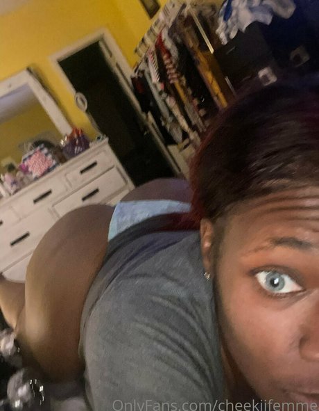 cheekiifemme sexy akt bilder