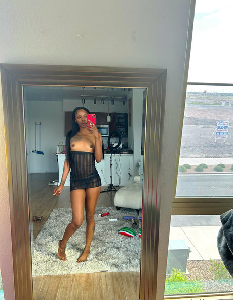 allucaneatwoo xxx exklusive galerie