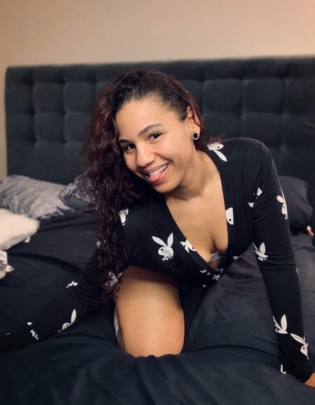 hijabi-onlyfans exklusive nackte galerie