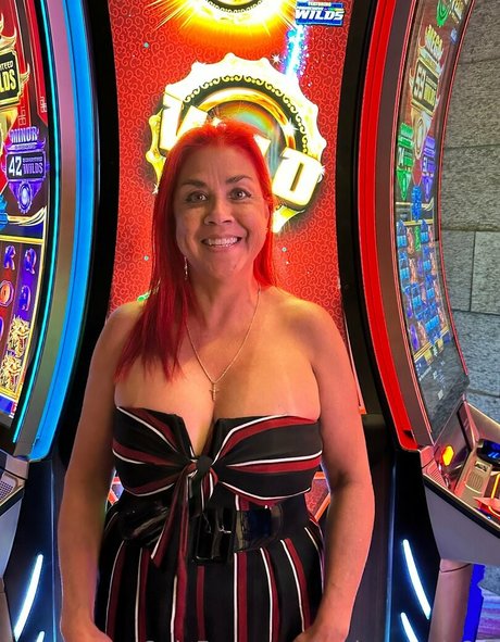 alluring angel annabelle heiße hübsche foto