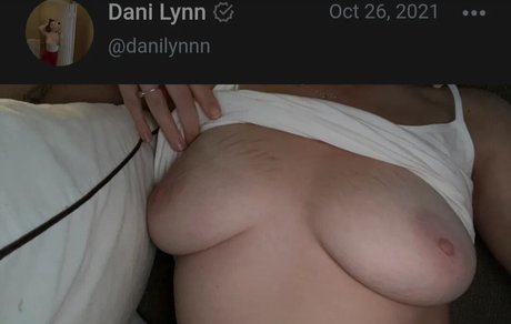 brünette arsch onlyfans nacktheit fotos