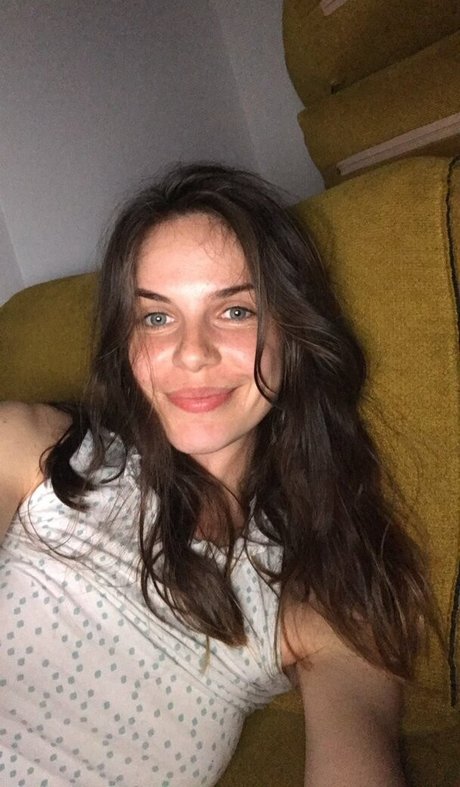 Bella Alice perfekte nette galerie