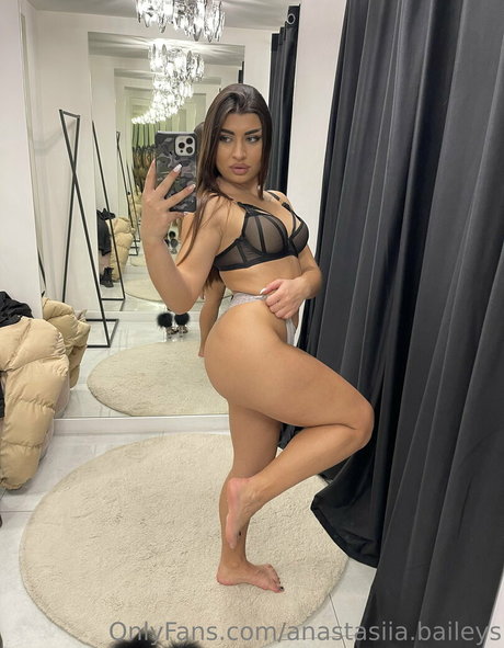anastasiia baileys nacktheit pornographische bild
