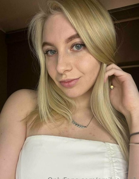 superdünne onlyfans top heiße bilder