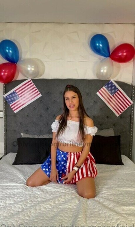 vollbusige reife onlyfans perfekte akt bilder