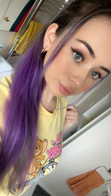 lilhunnixo hübsche nackt bild