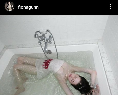 dünne schwarze teenager-onlyfans top heiße fotos