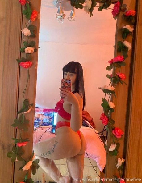 milf handjob onlyfans kostenlose bilder