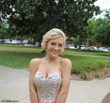 Holly Cloar top freie foto