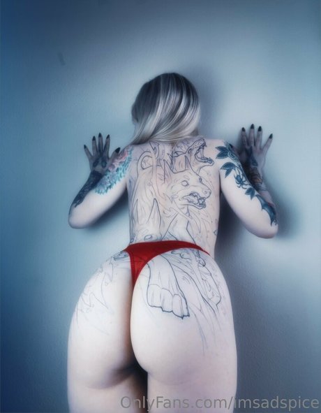 asiatische influencer-onlyfans nackt akt foto