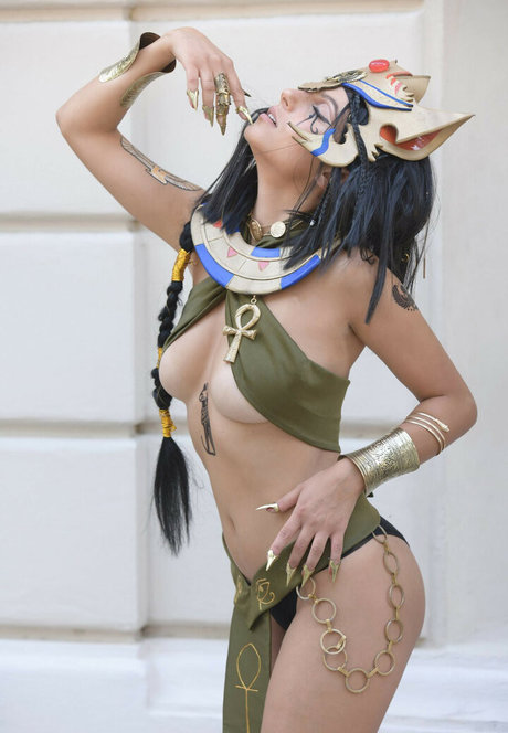 Asia Carfi exklusive beste bilder