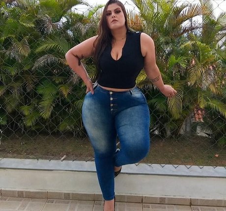 oma onlyfans nackt nette galerie