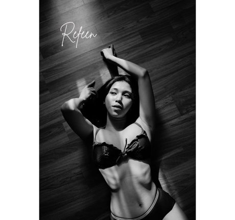 schöne asiatische onlyfans akt archiv