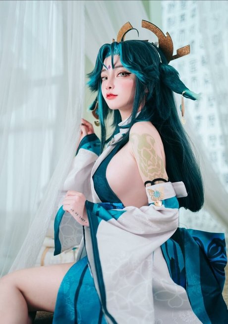 asiatische influencer-onlyfans heiße top foto