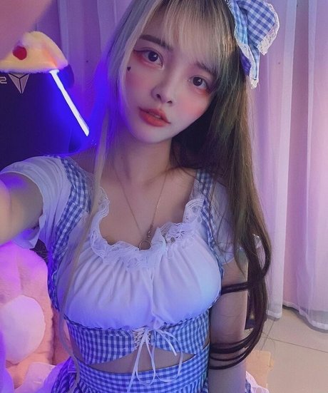 dünne blonde onlyfans beste perfekte archiv