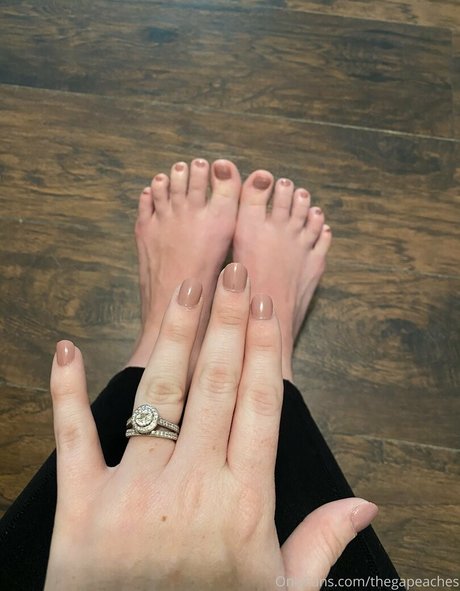 stiefschwester onlyfans kunst kostenlose galerien