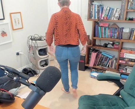 ebenholzlehrerin onlyfans exklusive pornografische bilder