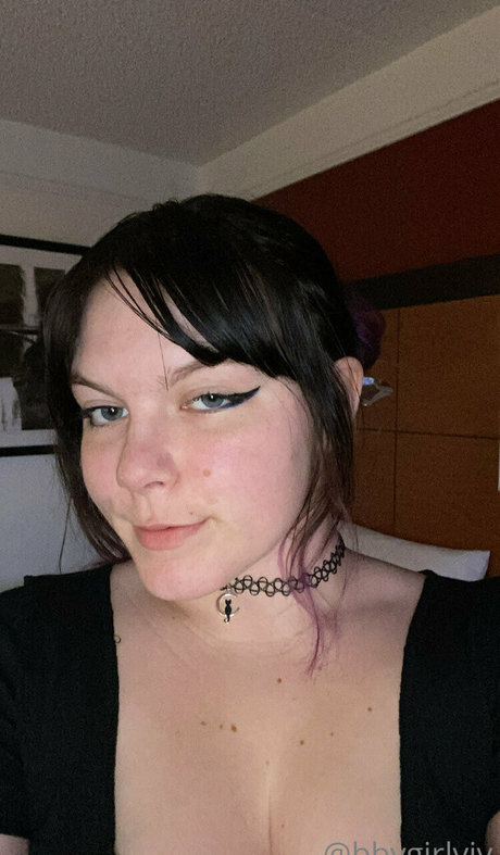 bbygirlviv freie pornostar foto