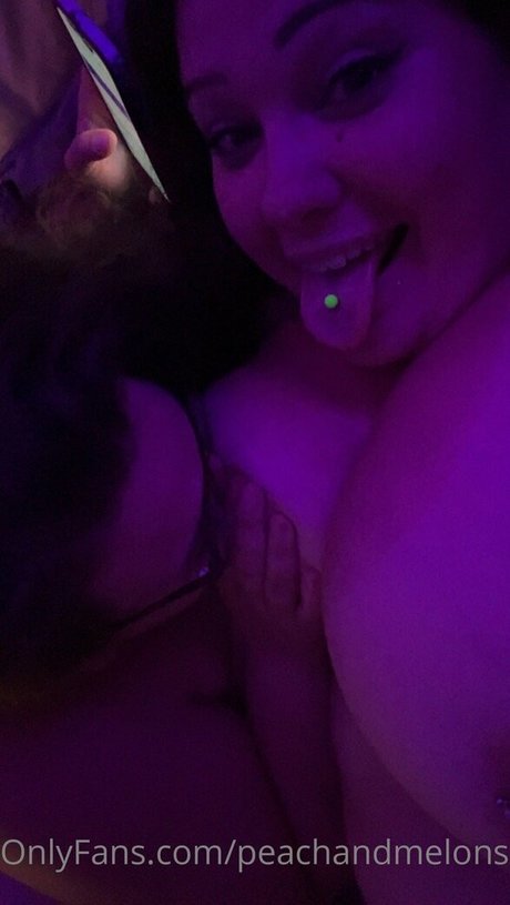 asiatische reife onlyfans freie schöne foto