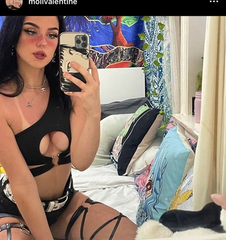 Moll Valentine pornostar akt fotos